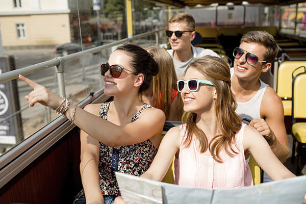 Bus mieten für Klassenreisen mit Rombs Touristik