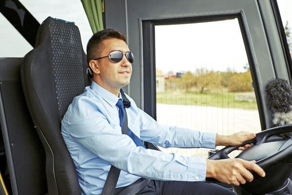 Rombs Touristik Bus mit Fahrer mieten